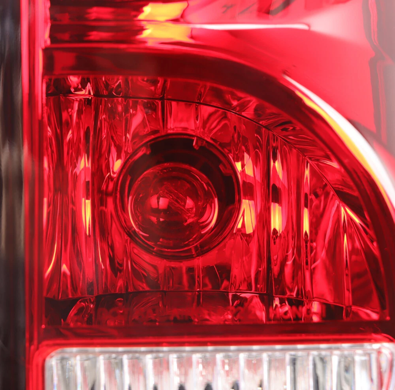 Pair Tail Lights Brake Lamps For 2003-2006 Chevy Silverado 1500 2500 3500 LH+RH